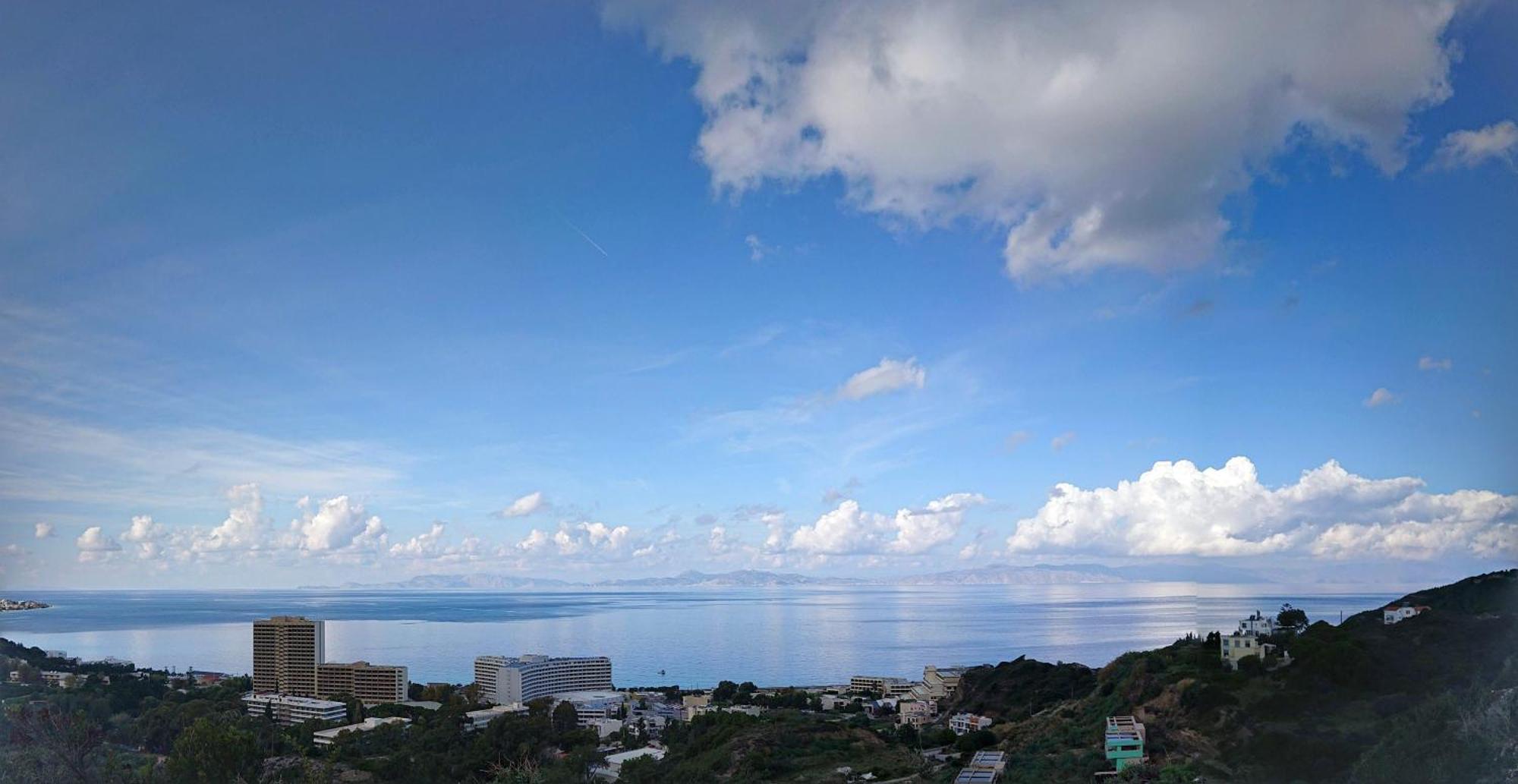 Rhodes SkyLine Suites Ixia  Exterior foto